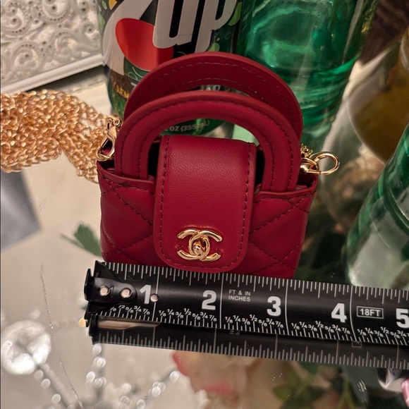 Chanel VIP Mini Bag - Picture 4 of 6